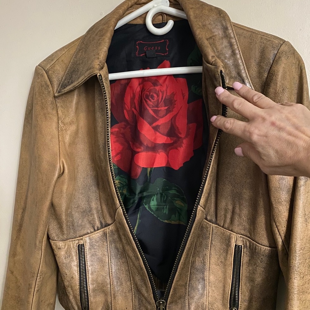 πAUTHENTIC VINTAGE GUESS genuine leather jacket - Picture 7 of 13